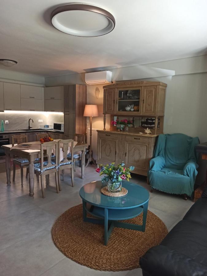 Casa Trizoni Nikiana Apartment Bagian luar foto