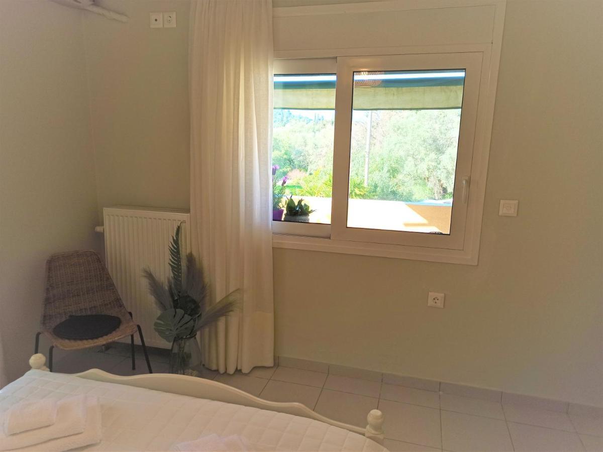 Casa Trizoni Nikiana Apartment Bagian luar foto