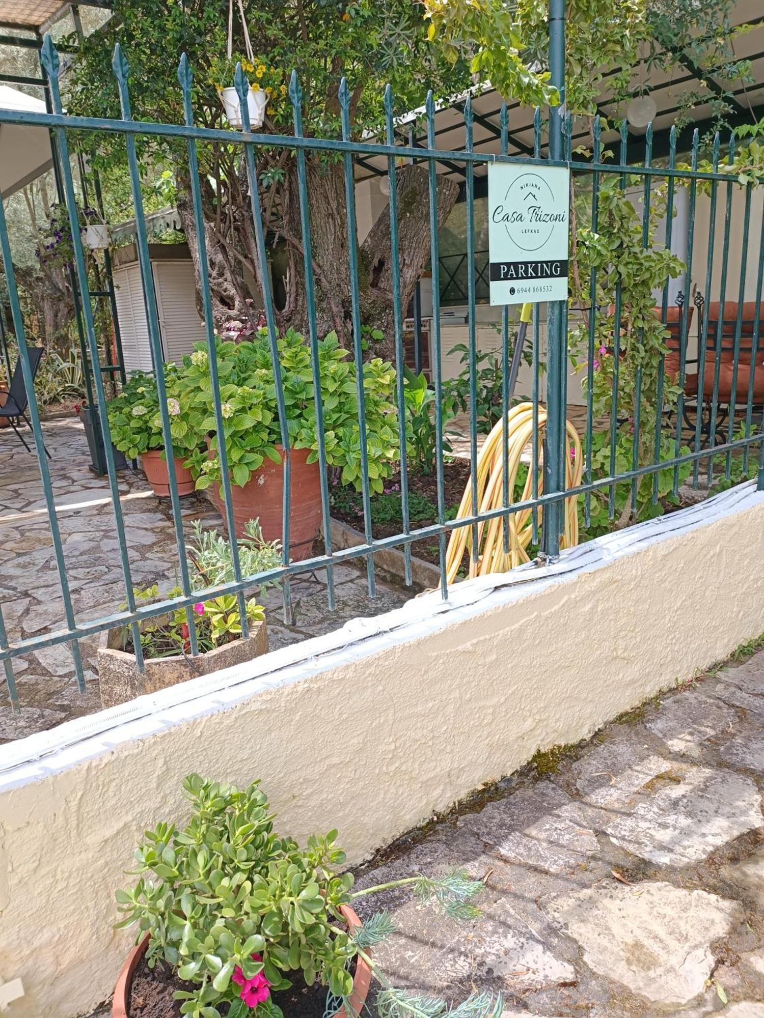 Casa Trizoni Nikiana Apartment Bagian luar foto